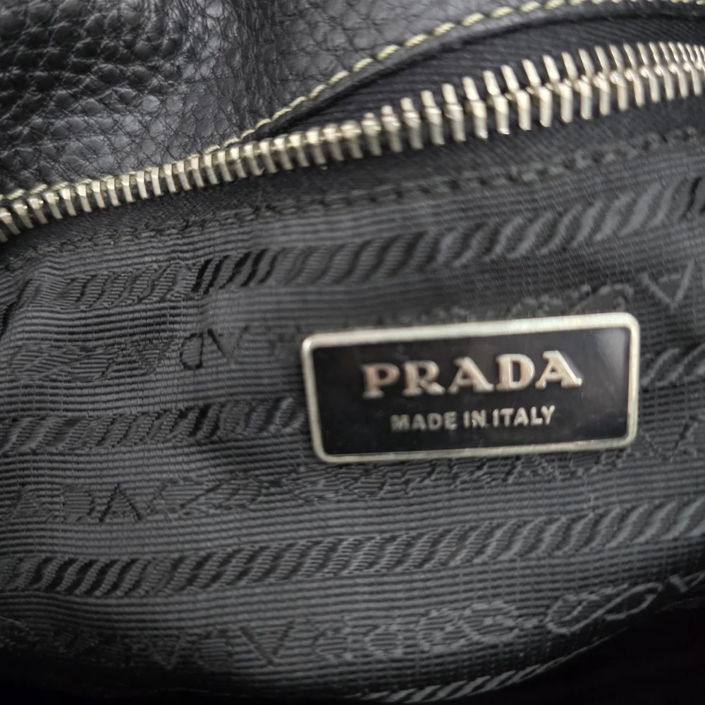 Prada Black Leather Women's Bag - Picture 6 of 16